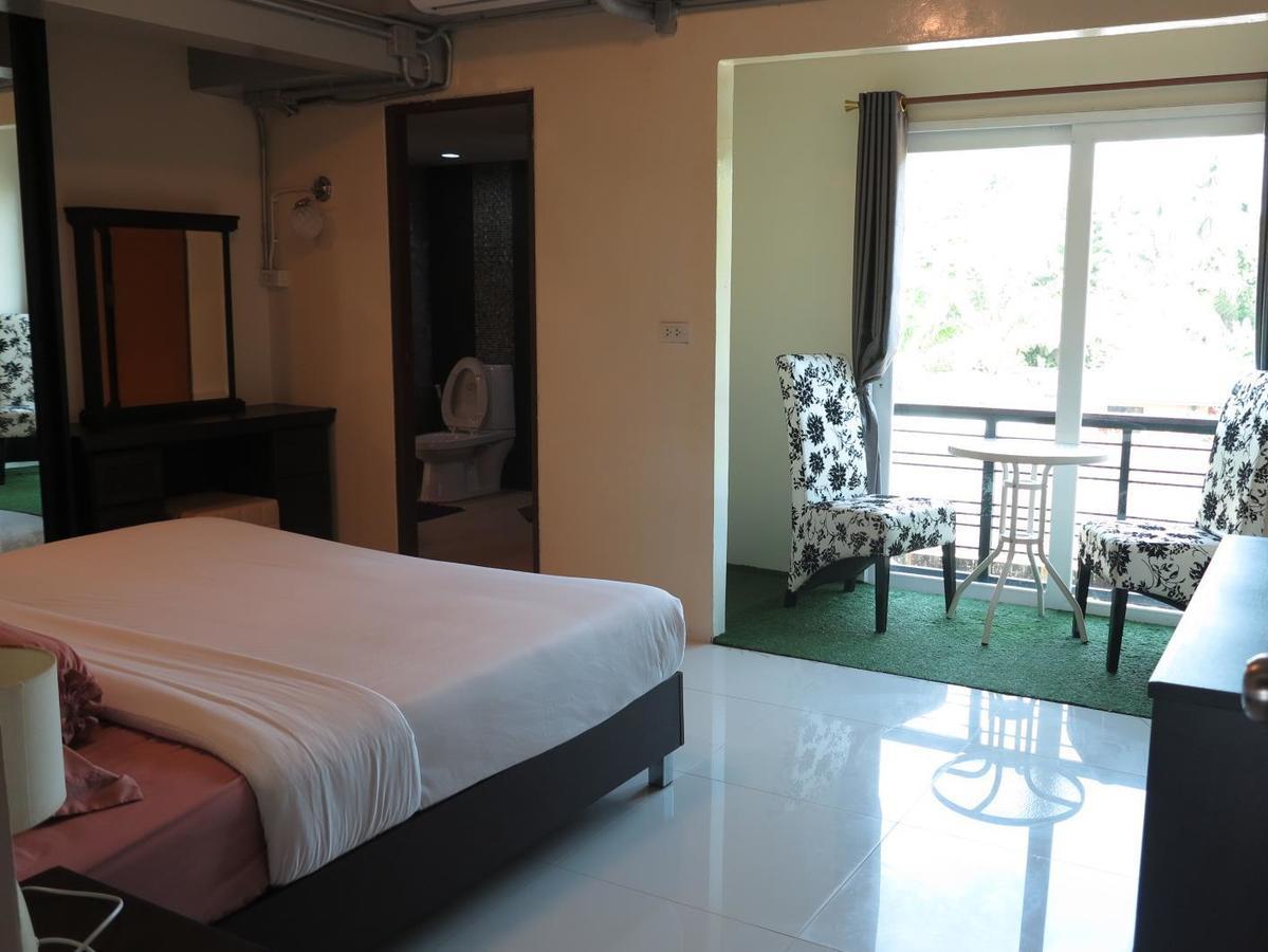 สมายล์ เพลซ Hotel เกาะลันตา ภายนอก รูปภาพ
