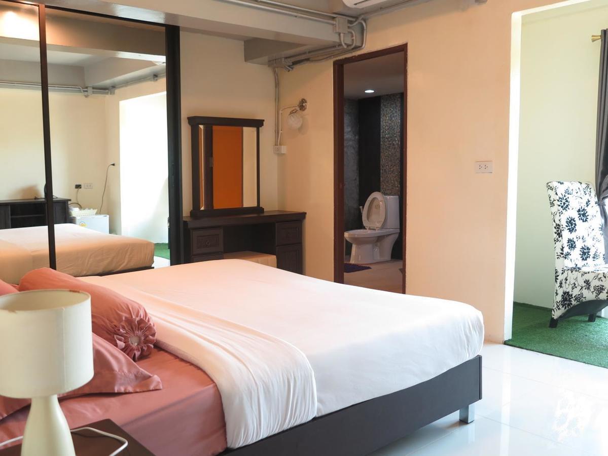 สมายล์ เพลซ Hotel เกาะลันตา ภายนอก รูปภาพ