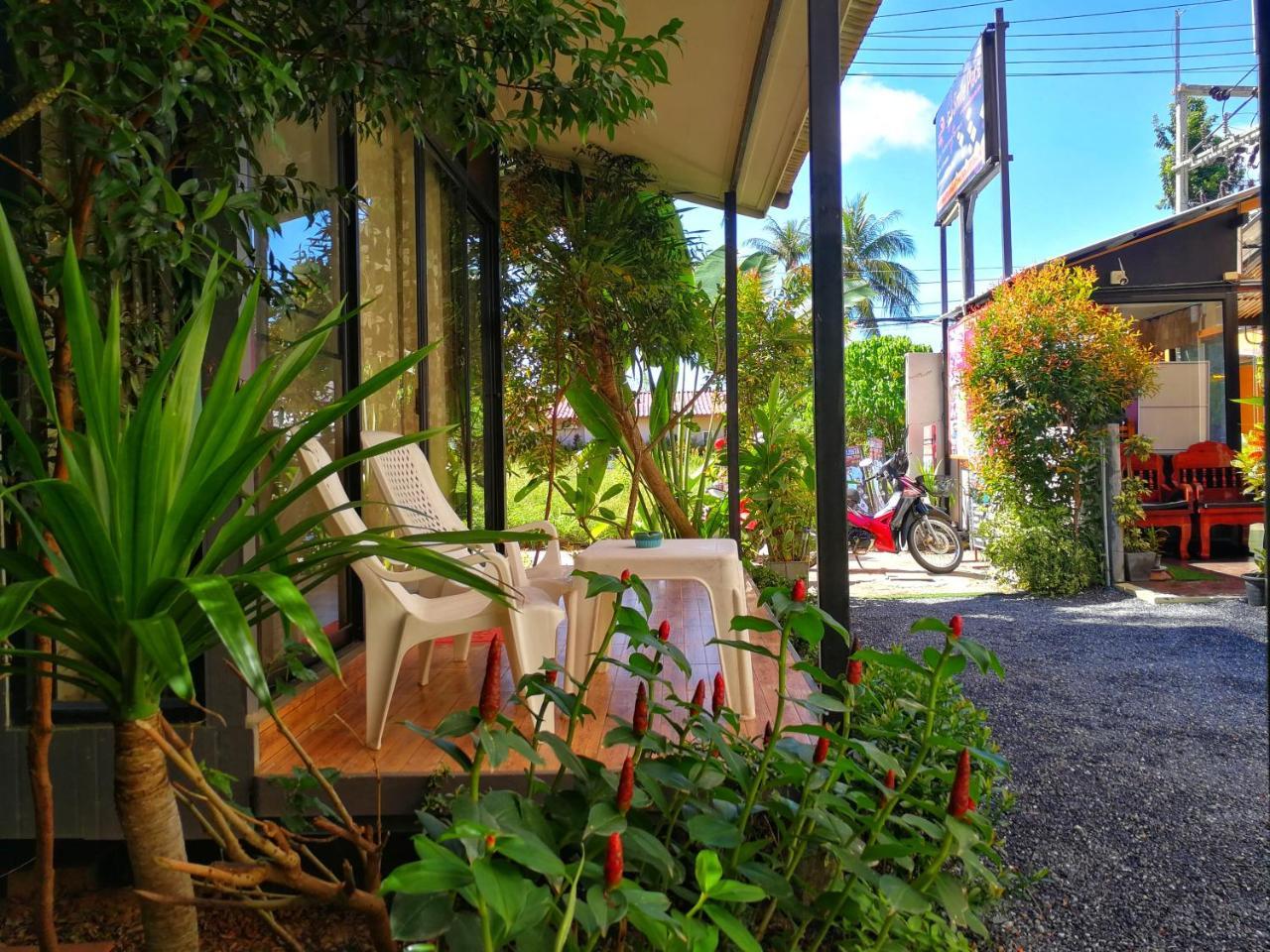 สมายล์ เพลซ Hotel เกาะลันตา ภายนอก รูปภาพ